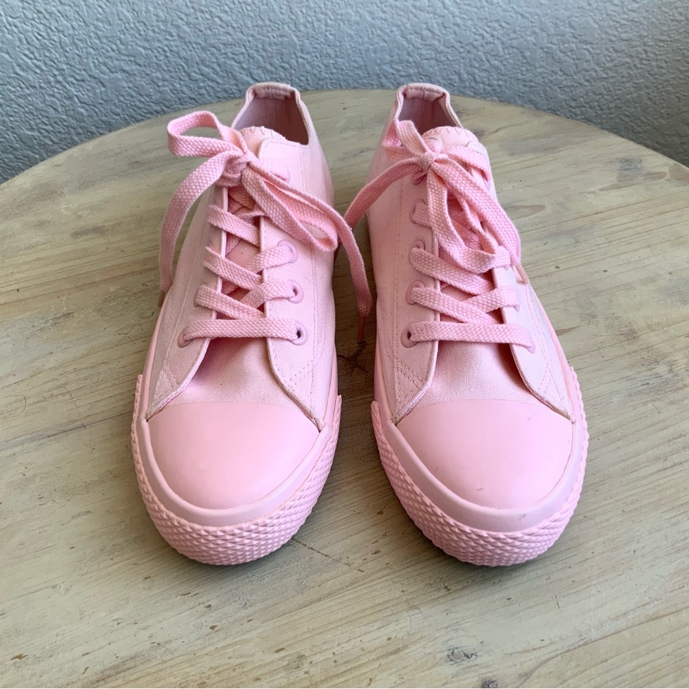 Airwalk Pink on Pink Lace Up Canvas Sneakers Shoes Women's size 8.5 Low Top